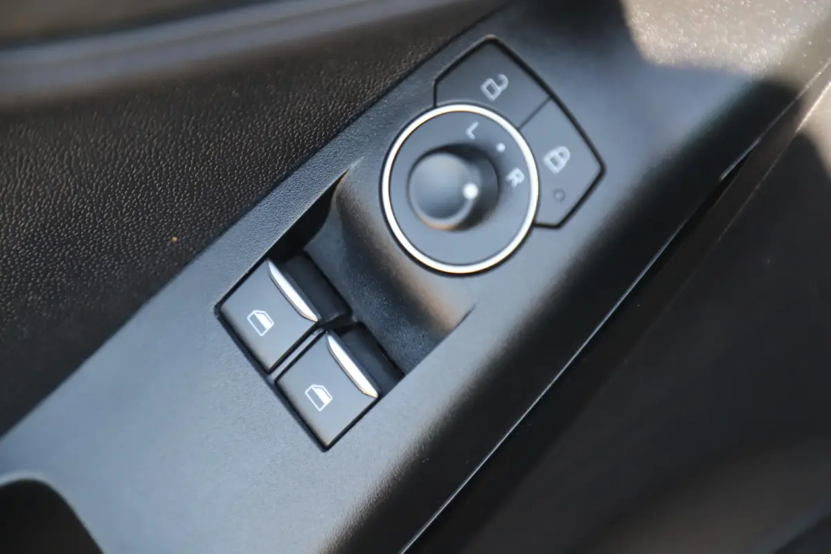 1.0 EcoBoost Connected 101PK Navigatie Carplay Android Airco Cruise Control