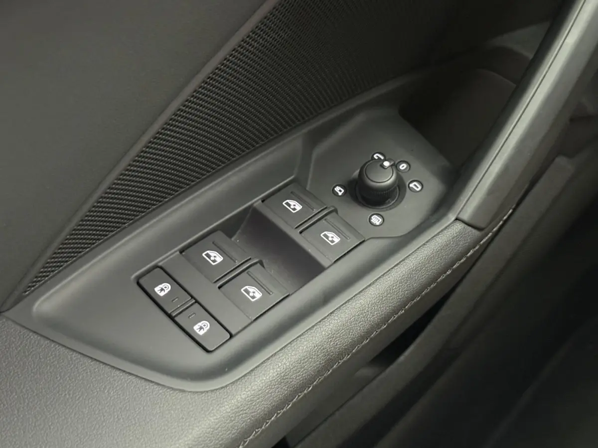 35 TFSI S edition | Standkachel | Leer |