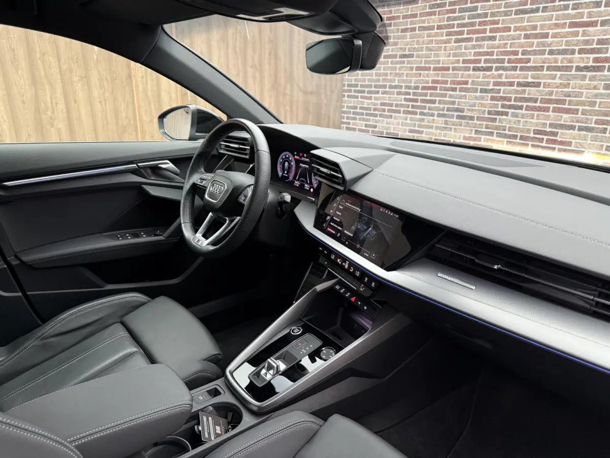35 TFSI S edition | Standkachel | Leer |