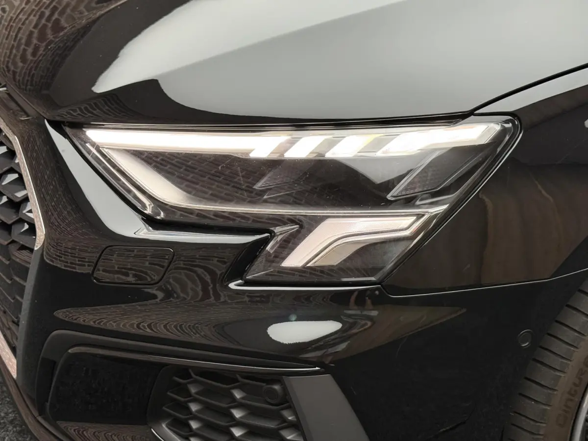 35 TFSI S edition | Standkachel | Leer |