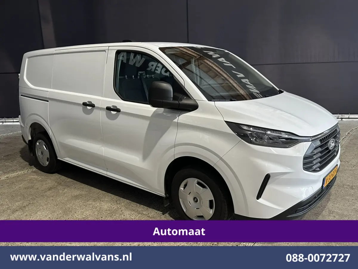 2.0 TDCI 136pk Automaat L1H1 Euro6 Airco | Camera | Apple Carplay | Cruisecontrol | LED | 2740kg trekhaak Android Auto, Parkeersensoren, Verwarmde voorruit, Bijrijdersbank