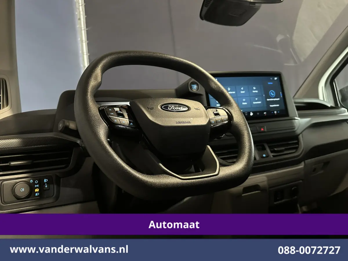 2.0 TDCI 136pk Automaat L1H1 Euro6 Airco | Camera | Apple Carplay | Cruisecontrol | LED | 2740kg trekhaak Android Auto, Parkeersensoren, Verwarmde voorruit, Bijrijdersbank