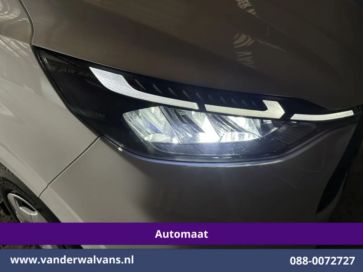 2.0 TDCI 136pk Automaat L1H1 Euro6 Airco | Camera | Apple Carplay | Cruisecontrol | LED | 2740kg trekhaak Android Auto, Parkeersensoren, Verwarmde voorruit, Bijrijdersbank