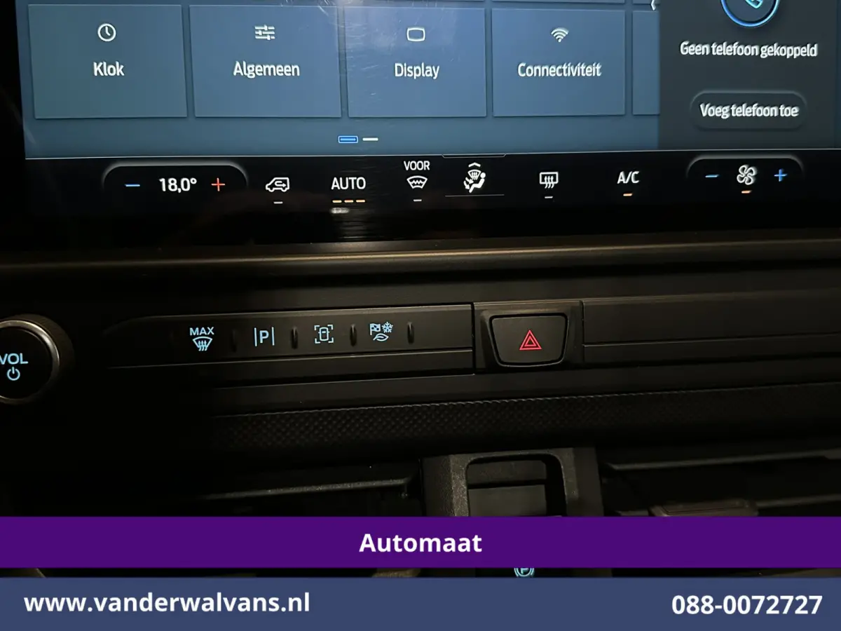 2.0 TDCI 136pk Automaat L1H1 Euro6 Airco | Camera | Apple Carplay | Cruisecontrol | LED | 2740kg trekhaak Android Auto, Parkeersensoren, Verwarmde voorruit, Bijrijdersbank