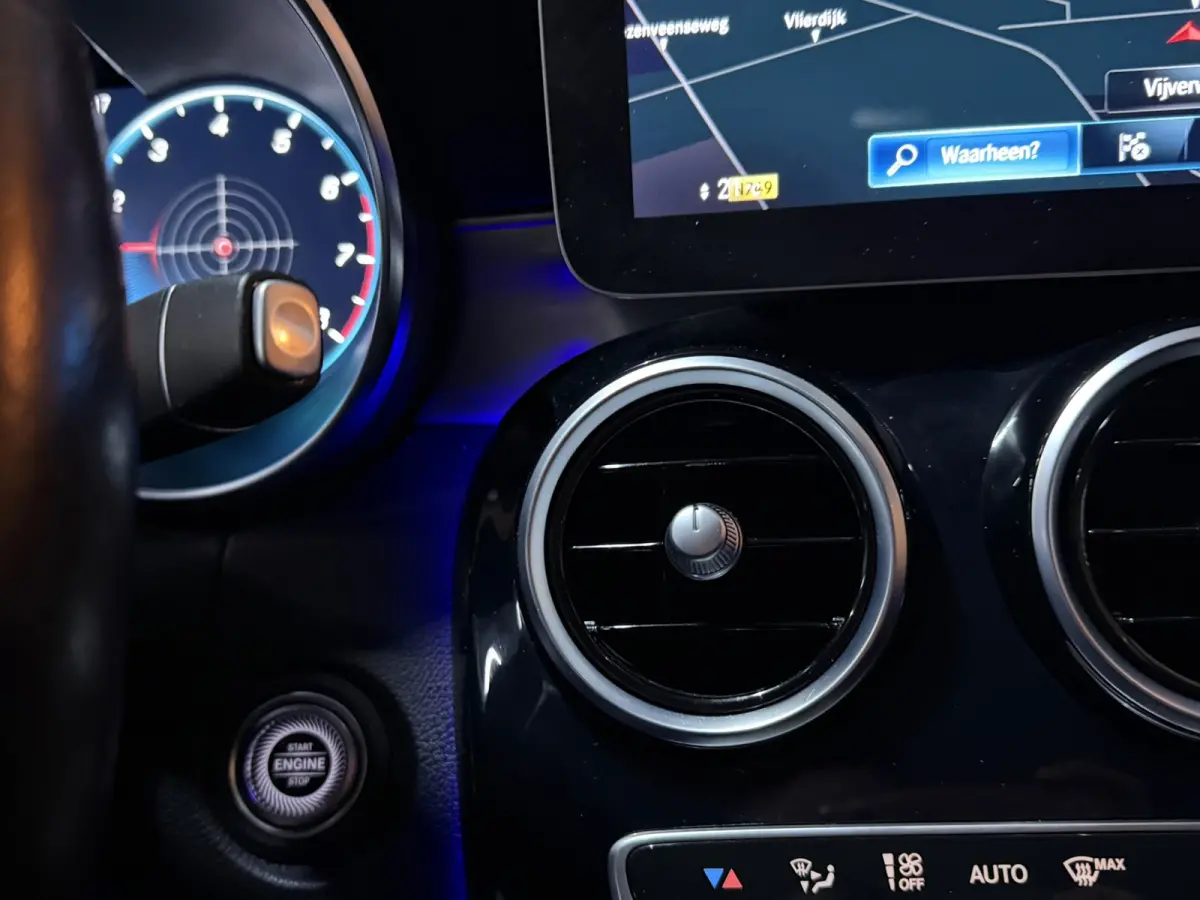GLC 200 4MATIC Premium|Facelift|Mild-hybrid|Leder|Elek. Stoelen|Digi Cockpit|Sfeer|Camera|Rijklaar