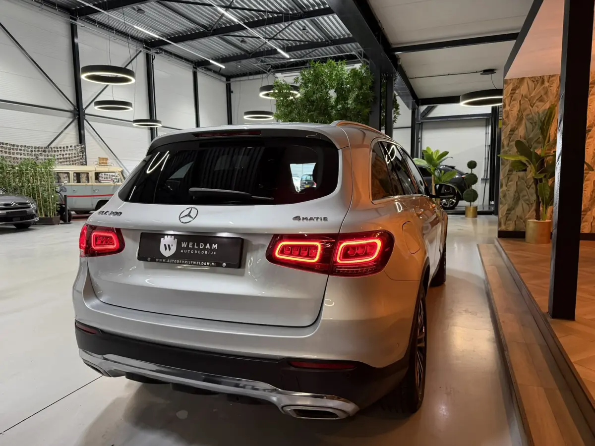 GLC 200 4MATIC Premium|Facelift|Mild-hybrid|Leder|Elek. Stoelen|Digi Cockpit|Sfeer|Camera|Rijklaar