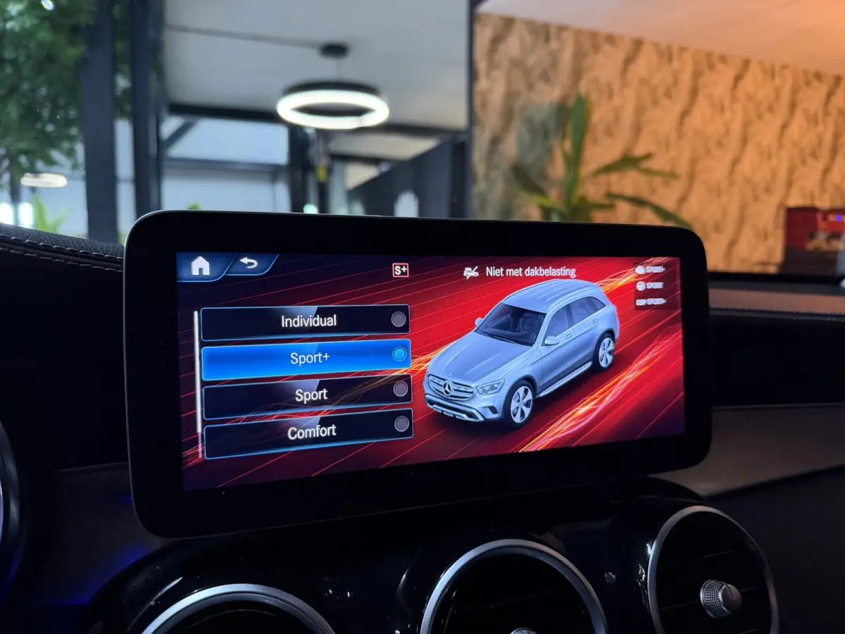 GLC 200 4MATIC Premium|Facelift|Mild-hybrid|Leder|Elek. Stoelen|Digi Cockpit|Sfeer|Camera|Rijklaar