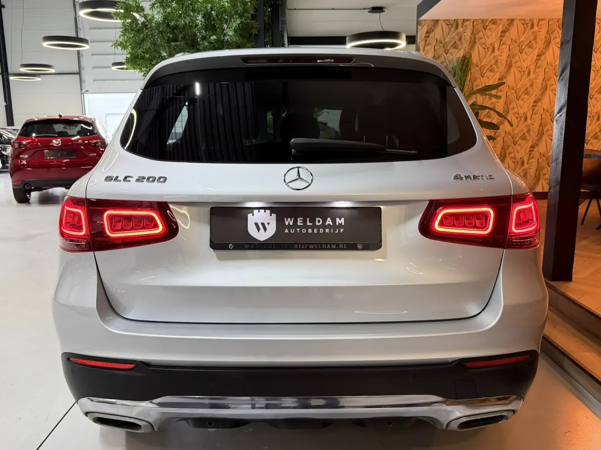 GLC 200 4MATIC Premium|Facelift|Mild-hybrid|Leder|Elek. Stoelen|Digi Cockpit|Sfeer|Camera|Rijklaar