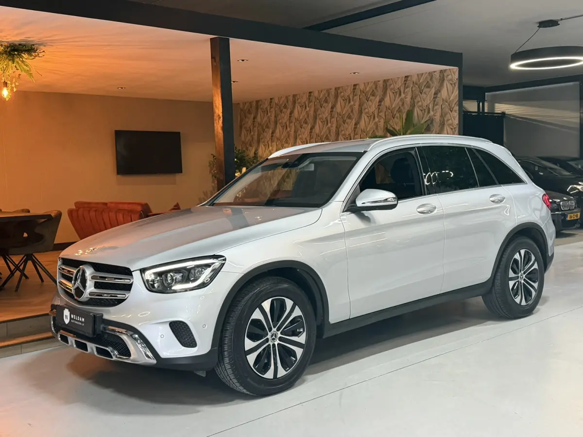 GLC 200 4MATIC Premium|Facelift|Mild-hybrid|Leder|Elek. Stoelen|Digi Cockpit|Sfeer|Camera|Rijklaar