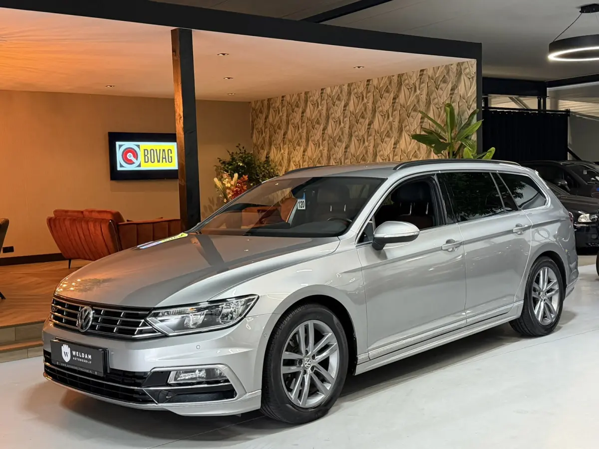 1.4 TSI ACT R-Line Garantie|DSG|Trekhaak|Adoptieve Cruise|Navi|Leder|PDC Rijklaar