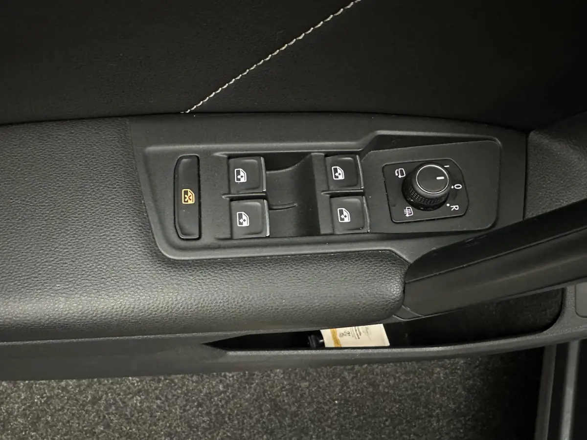 2.0 TSI 4Motion R LINE HEAD UP