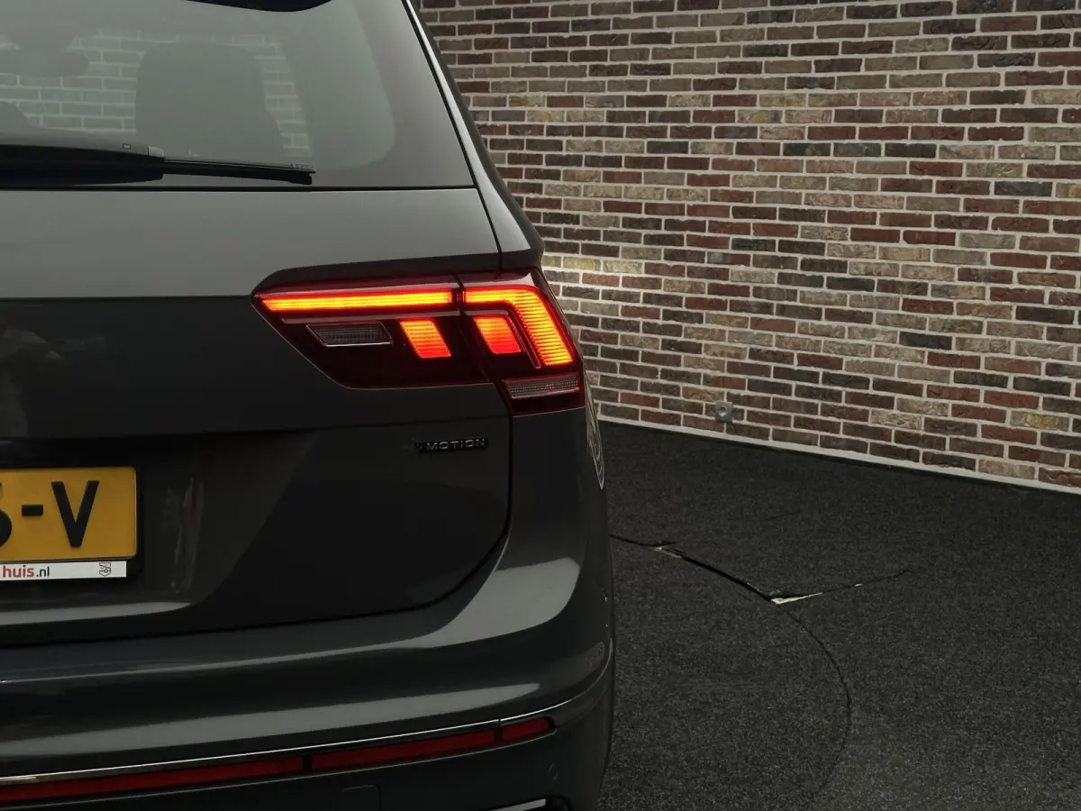 2.0 TSI 4Motion R LINE HEAD UP