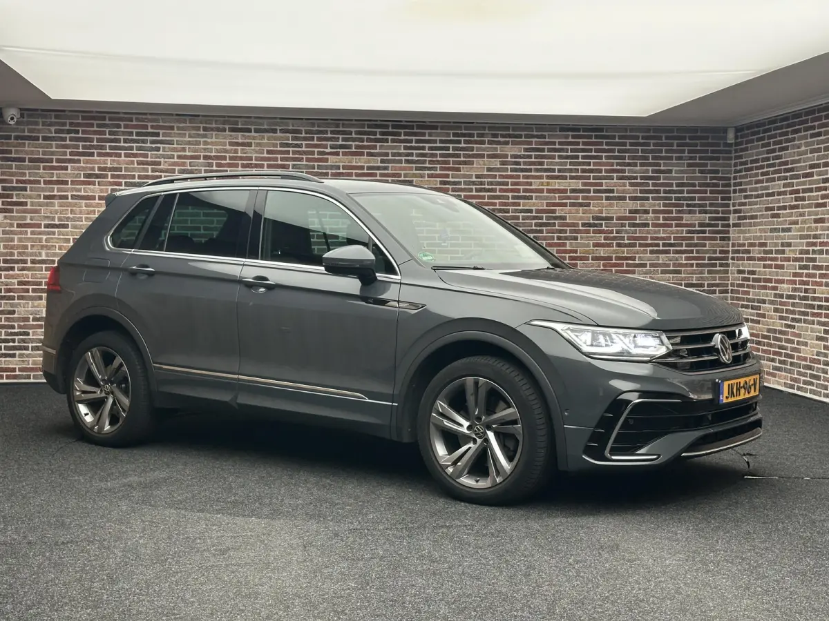 2.0 TSI 4Motion R LINE HEAD UP