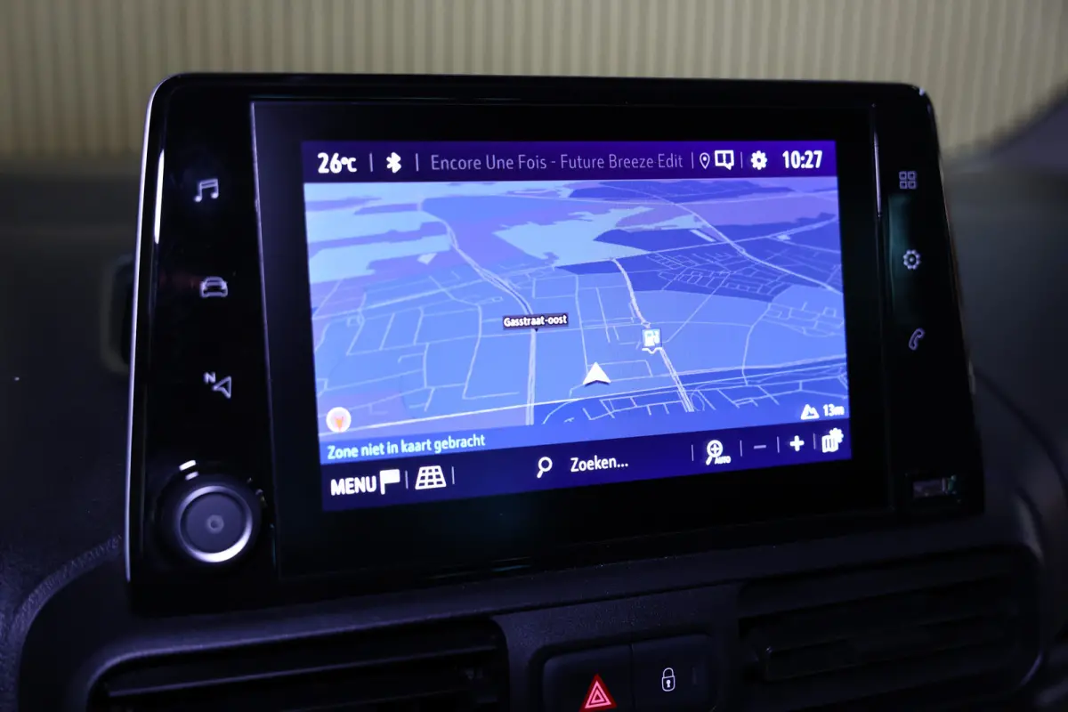 1.2 Turbo Innovation XL 7pers AUTOM NAVI Carplay TREKH 360 Cam L2H1 '21