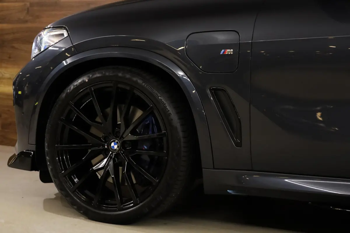 xDrive45e M-Sport|Individual|4WB|Skylounge|B&W|Massage|