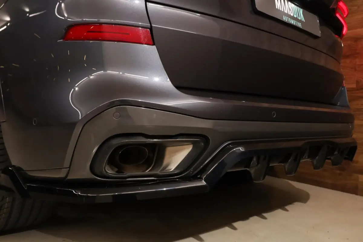 xDrive45e M-Sport|Individual|4WB|Skylounge|B&W|Massage|