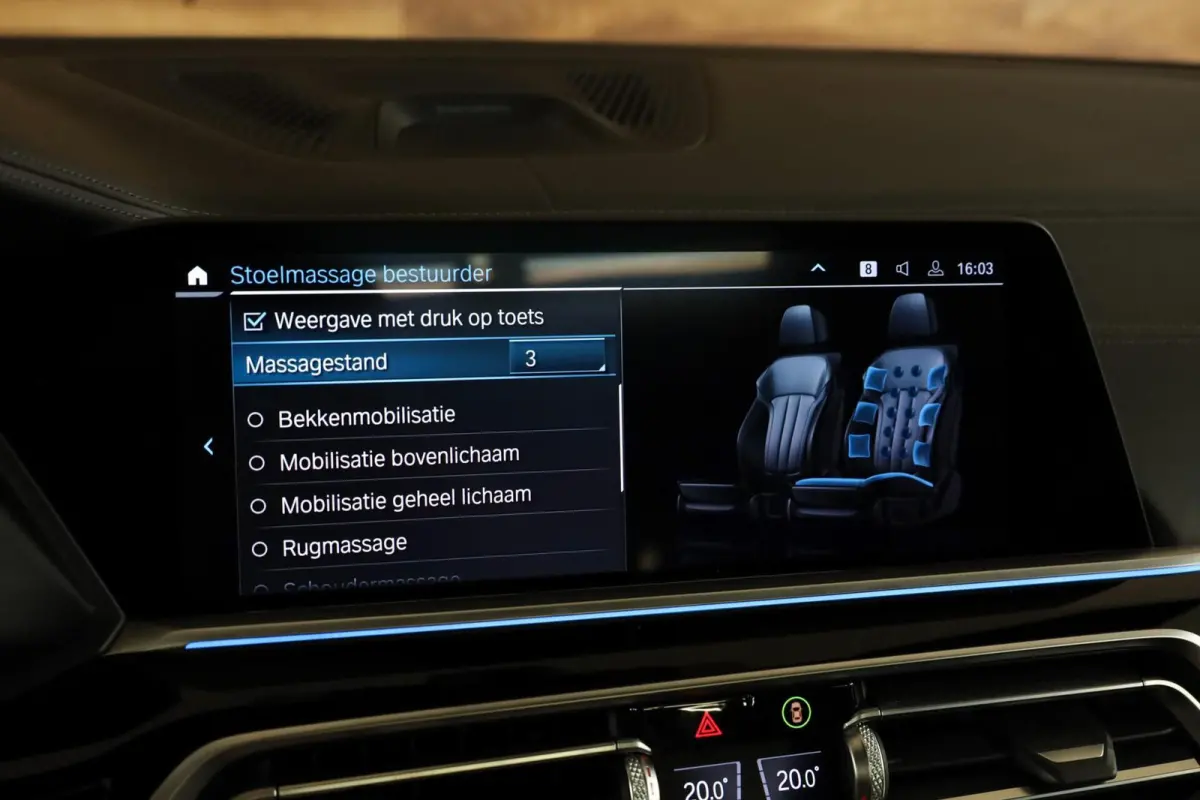 xDrive45e M-Sport|Individual|4WB|Skylounge|B&W|Massage|