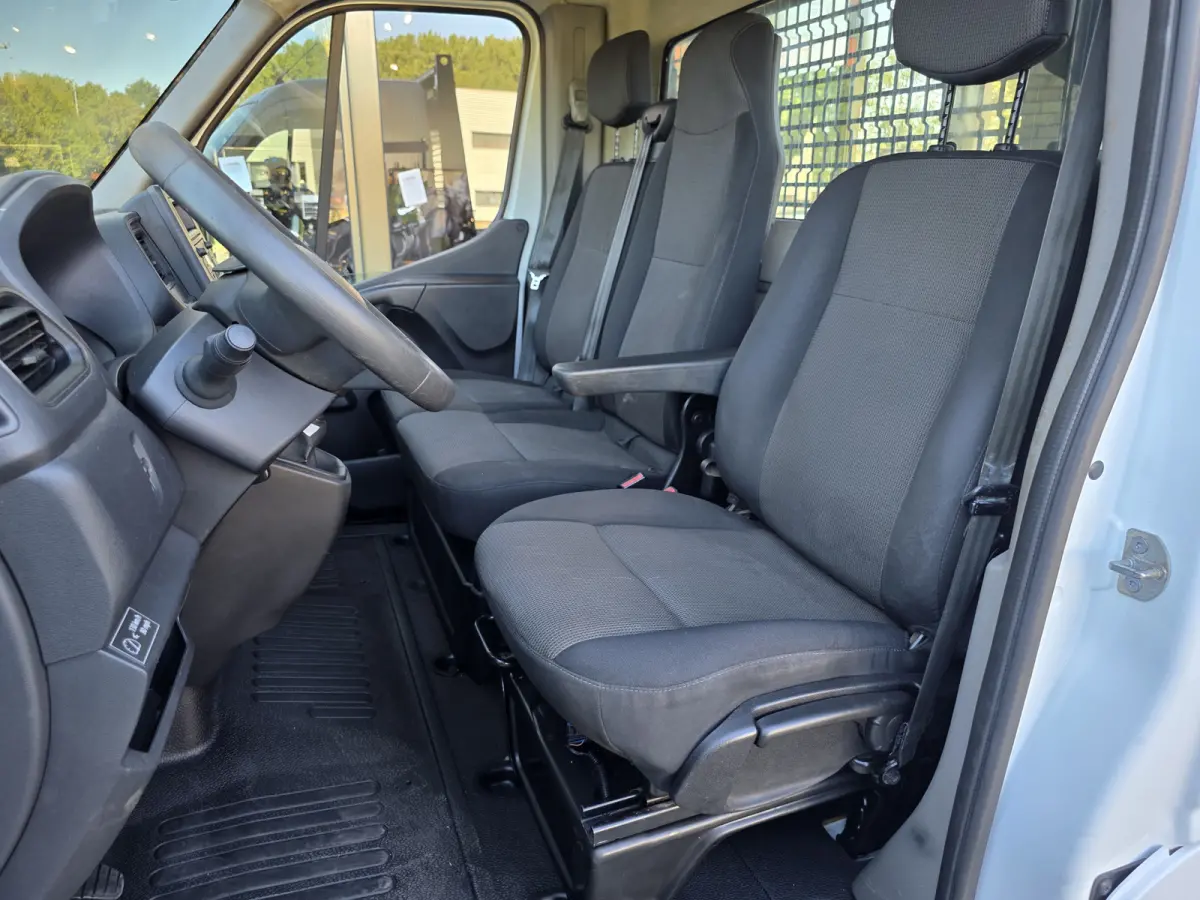 T35 2.3 dCi 136Pk Open laadbak / Pick-up Airco Cruisecontrol Palenjuk