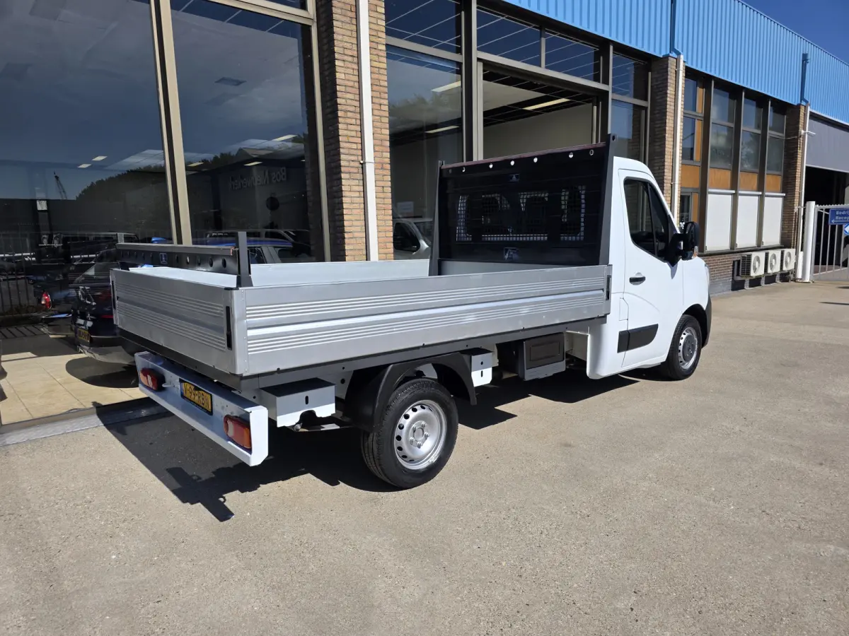 T35 2.3 dCi 136Pk Open laadbak / Pick-up Airco Cruisecontrol Palenjuk