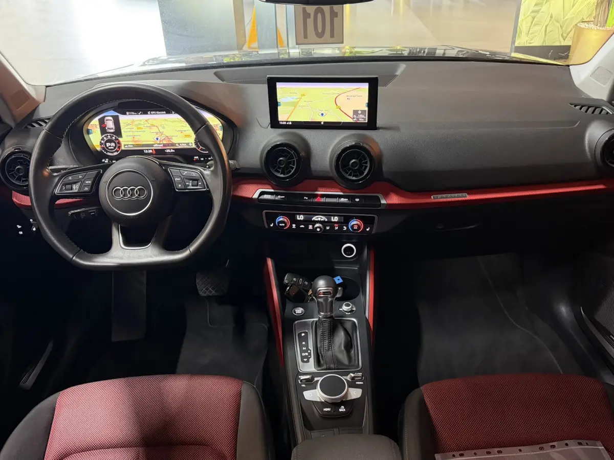 2.0 TFSI Quattro Sport|Black on Black|Carplay|Groot Navi|B&O|Pano|Virtual Cockpit|Dodehoek|Afn. Trekhaak|Keyless|Rijklaar