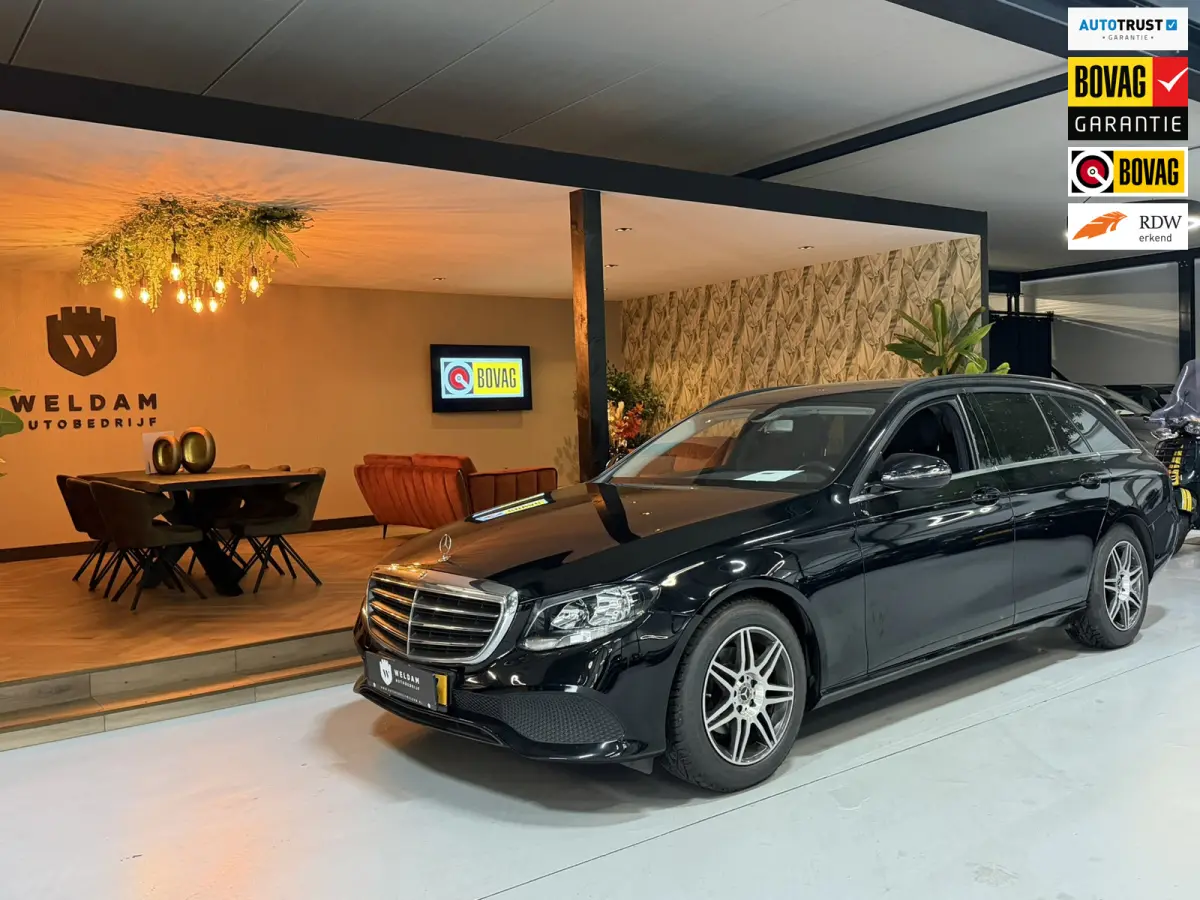 E 200 Business Solution|Automaat|Dealeronderhouden|Keyless|Camera|Elek. Achterklep|Rijklaar