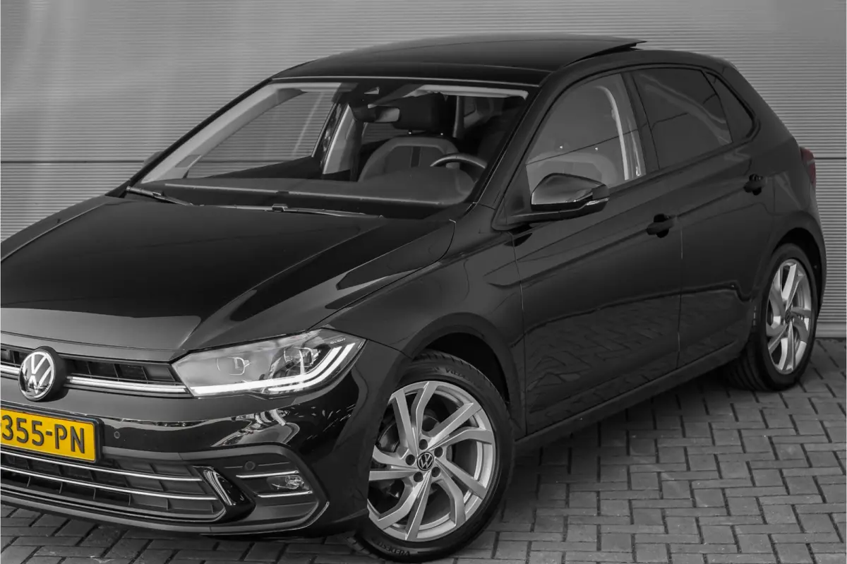 1.0 TSI GP-Edition Automaat Pano ACC IQ Light Keyless Virtual Dash 17"