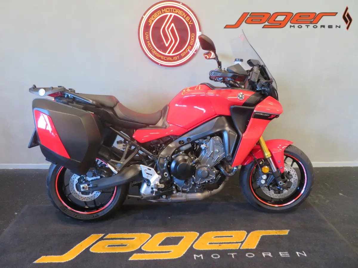Yamaha Tracer 9 GT 2021 Benzine Onbekend leasen