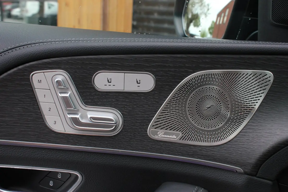 350 e 4MATIC Premium Plus Night Edition Premium / BURMESTER / TREKHAAK / FULL DEALER AUTO /LUCHTVERING