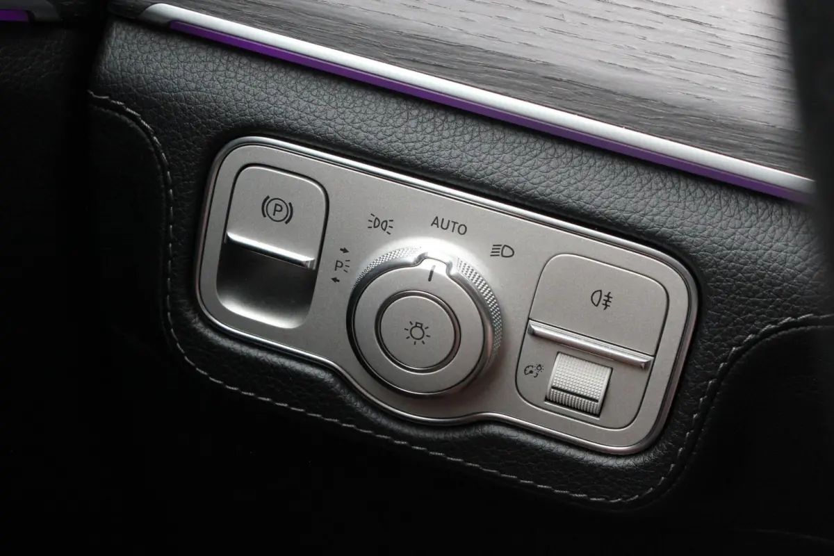 350 e 4MATIC Premium Plus Night Edition Premium / BURMESTER / TREKHAAK / FULL DEALER AUTO /LUCHTVERING