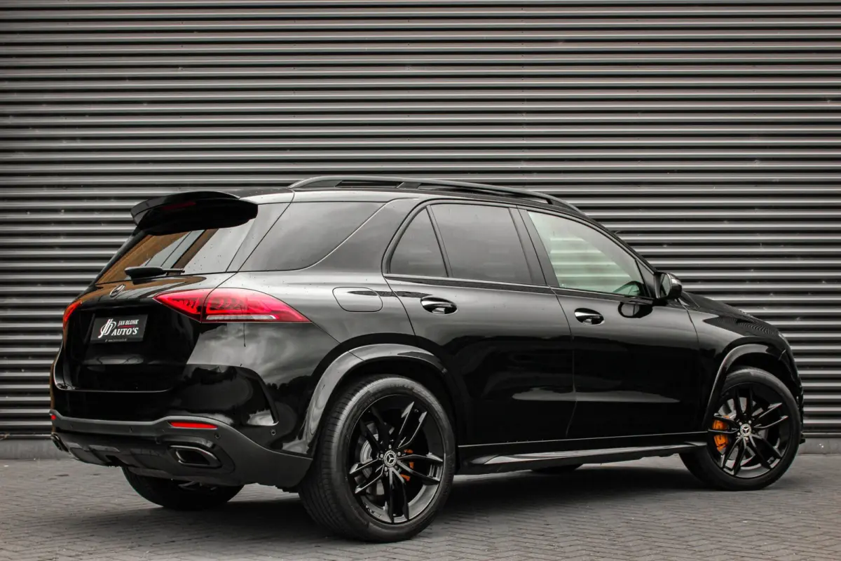 350 e 4MATIC Premium Plus Night Edition Premium / BURMESTER / TREKHAAK / FULL DEALER AUTO /LUCHTVERING