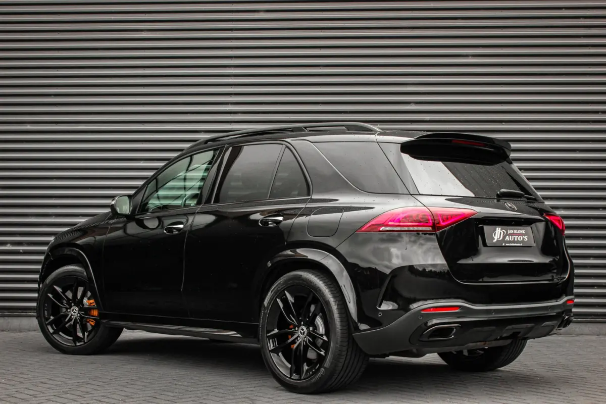 350 e 4MATIC Premium Plus Night Edition Premium / BURMESTER / TREKHAAK / FULL DEALER AUTO /LUCHTVERING