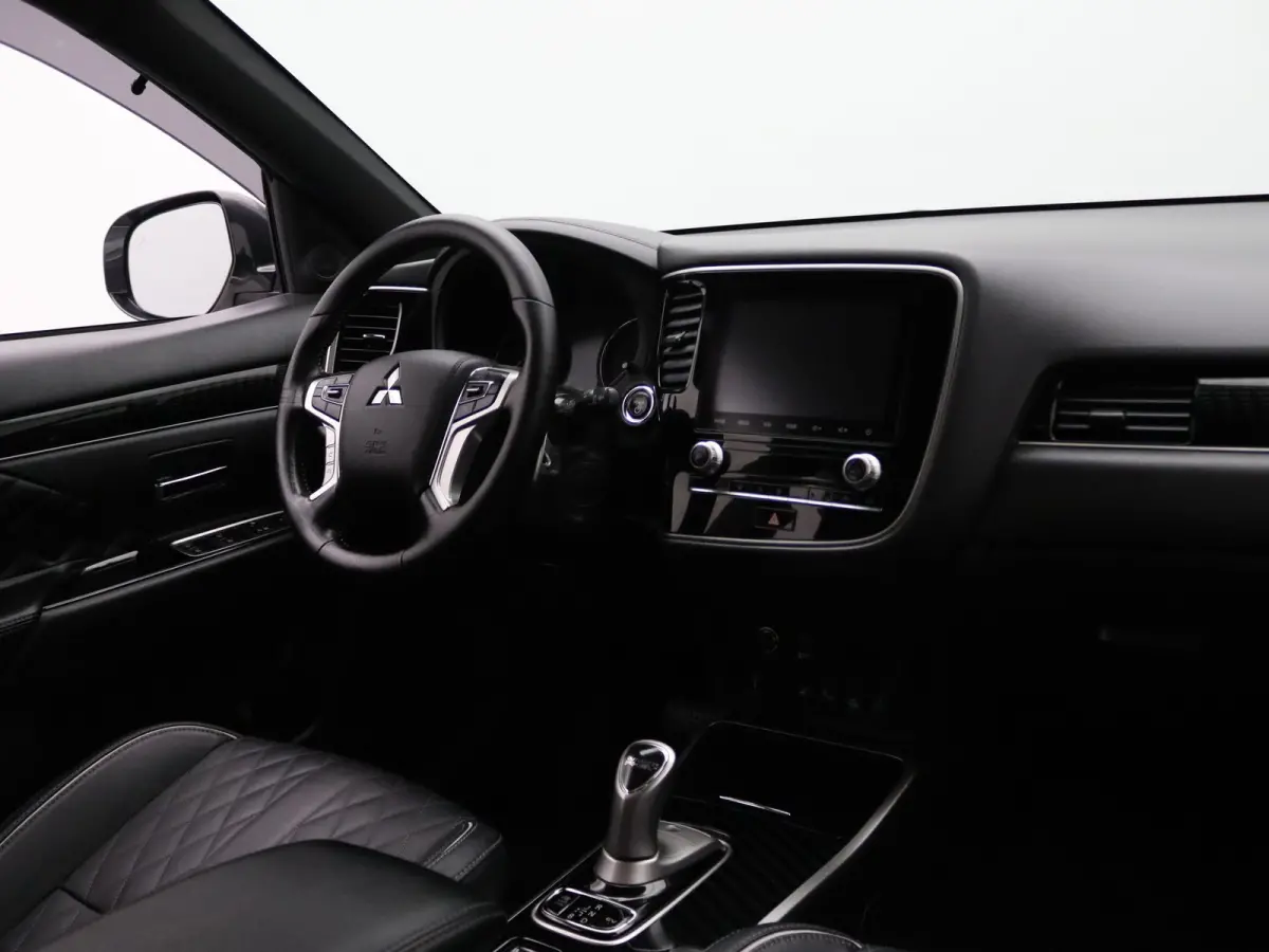 225pk PHEV Intense Apple Carplay/Android Auto | Climate