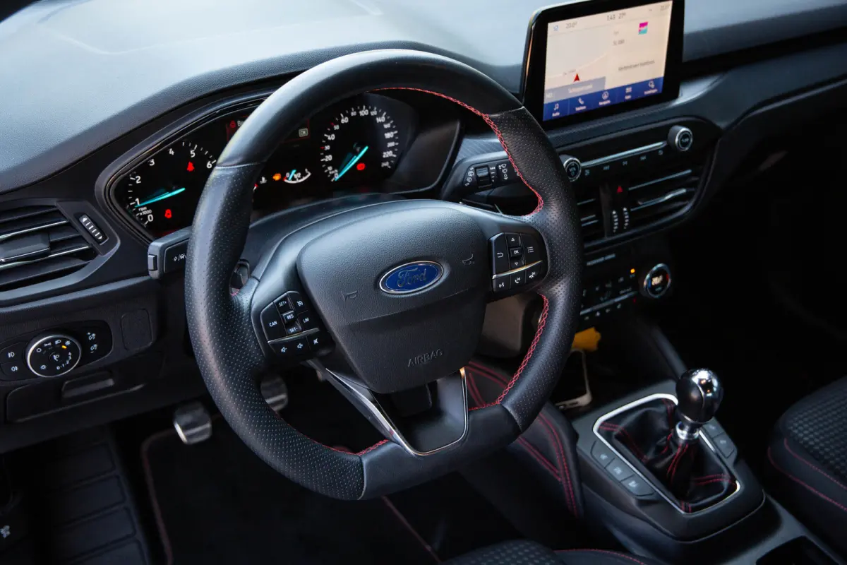 1.5 EcoBoost ST Line Business ,Stoel/stuurverwarming, Bang&Olufsen, Achteruitrijcamera, Cruise control,