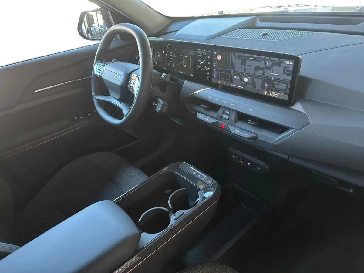 Air 81.4 kWh | NIEUW TE BESTELLEN | 3000,- INRUILKORTING | Stoel & Stuurverwarming | Rijbereik tot 530km | Wireless auto/carplay |