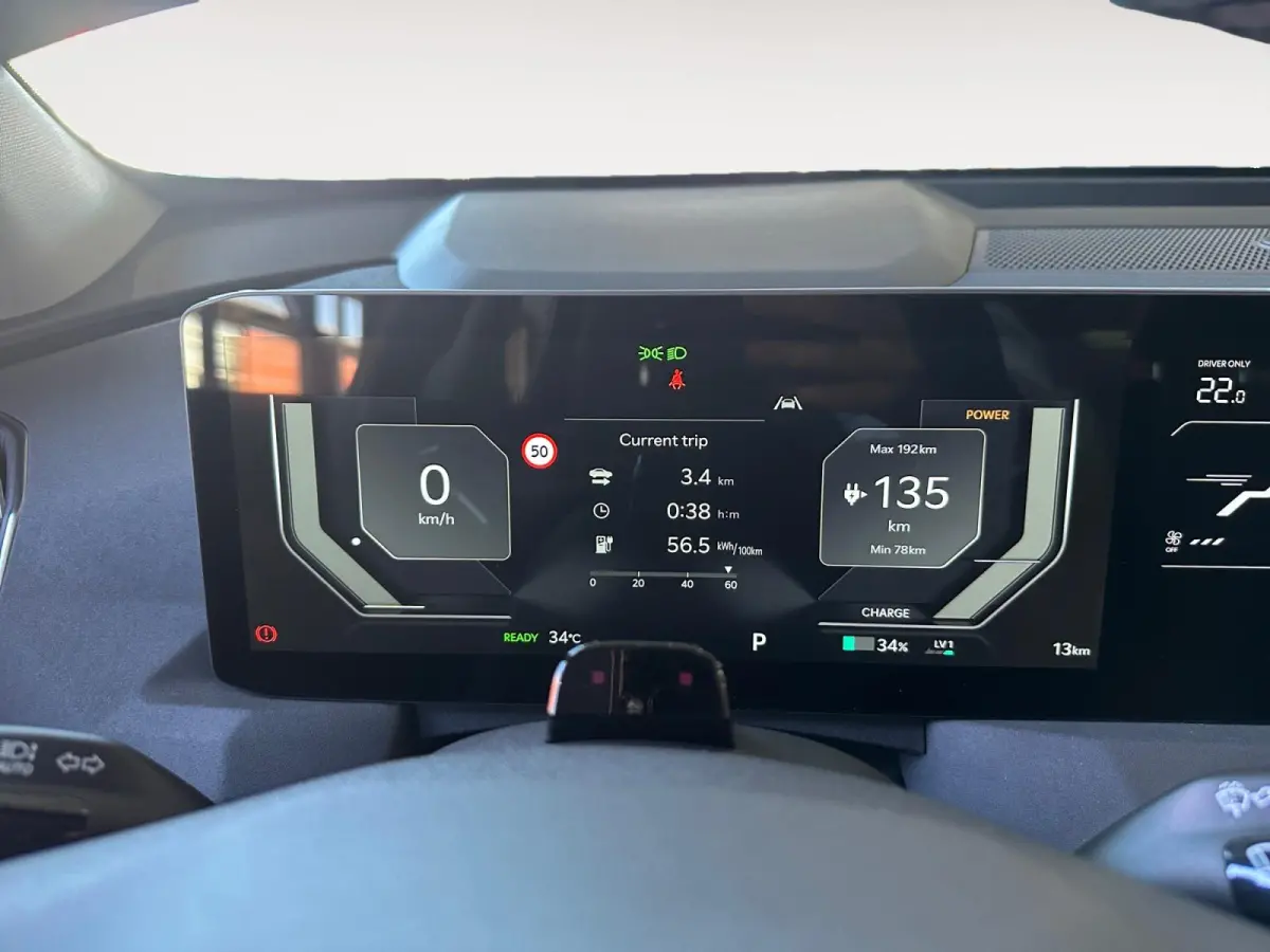 Air 81.4 kWh | NIEUW TE BESTELLEN | 3000,- INRUILKORTING | Stoel & Stuurverwarming | Rijbereik tot 530km | Wireless auto/carplay |