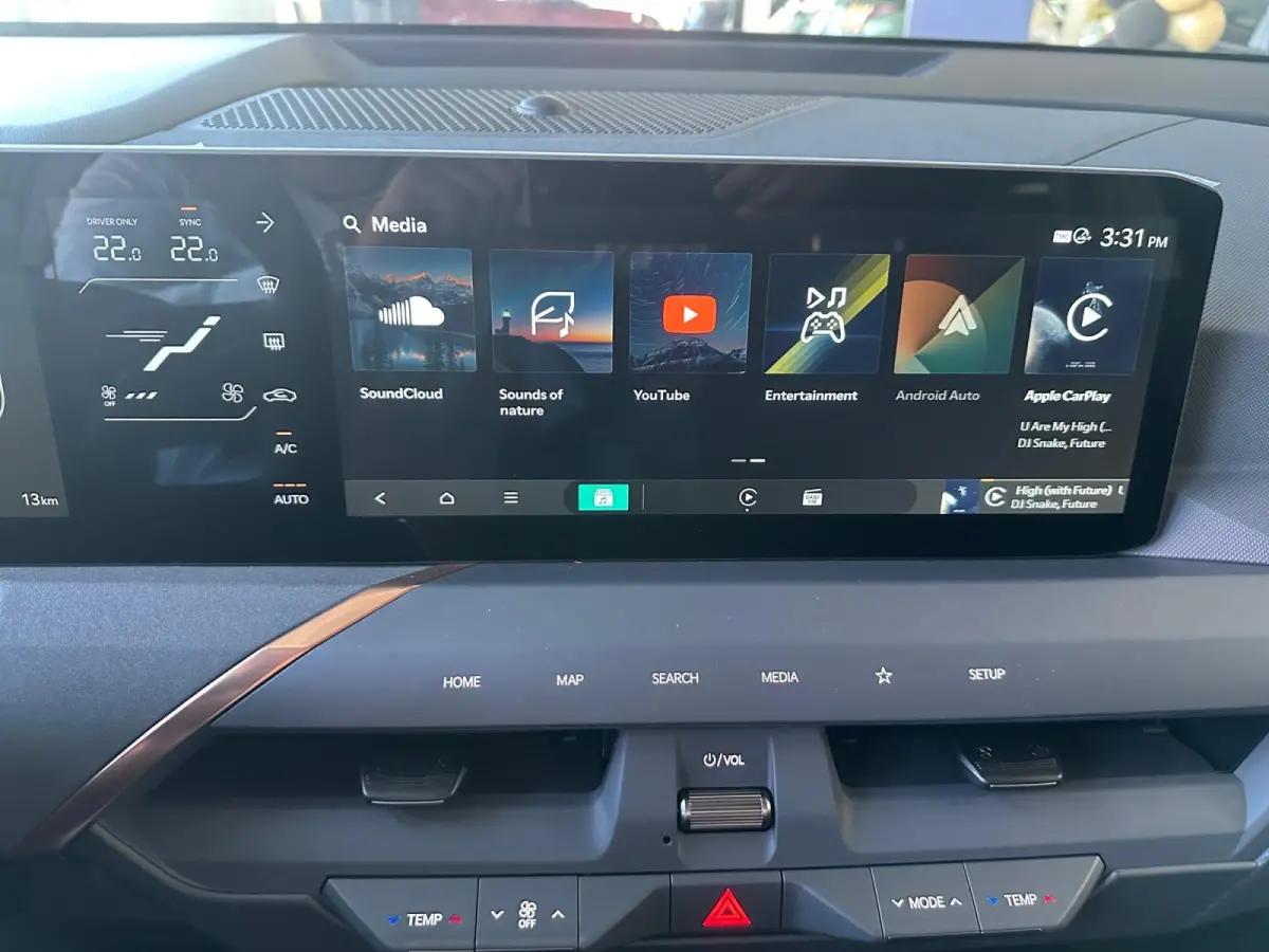 Air 81.4 kWh | NIEUW TE BESTELLEN | 3000,- INRUILKORTING | Stoel & Stuurverwarming | Rijbereik tot 530km | Wireless auto/carplay |