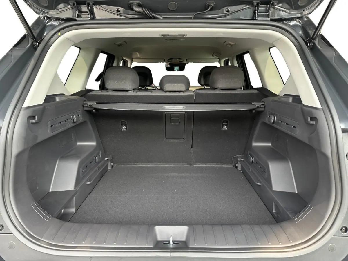 Air 81.4 kWh | NIEUW TE BESTELLEN | 3000,- INRUILKORTING | Stoel & Stuurverwarming | Rijbereik tot 530km | Wireless auto/carplay |