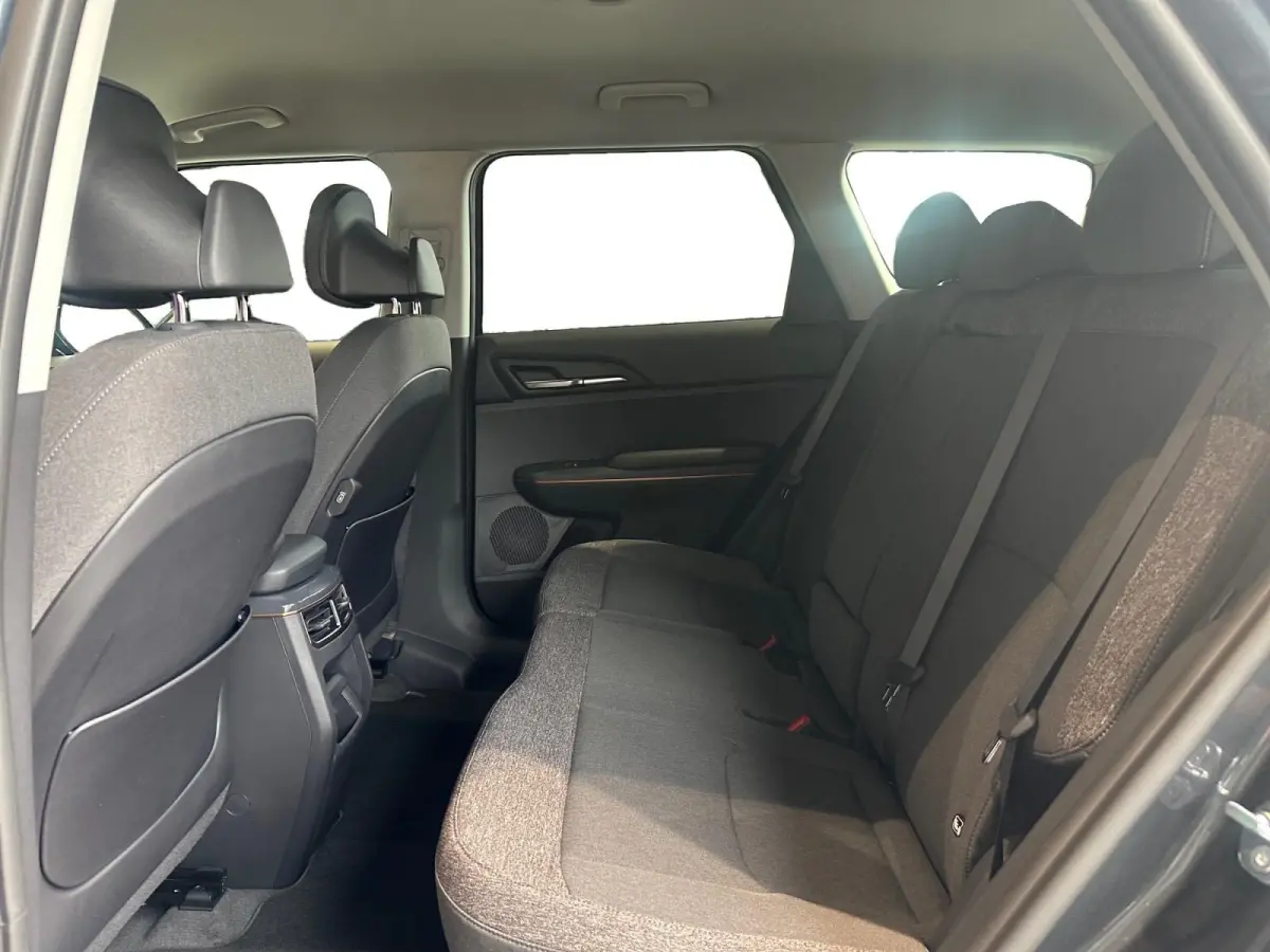 Air 81.4 kWh | NIEUW TE BESTELLEN | 3000,- INRUILKORTING | Stoel & Stuurverwarming | Rijbereik tot 530km | Wireless auto/carplay |