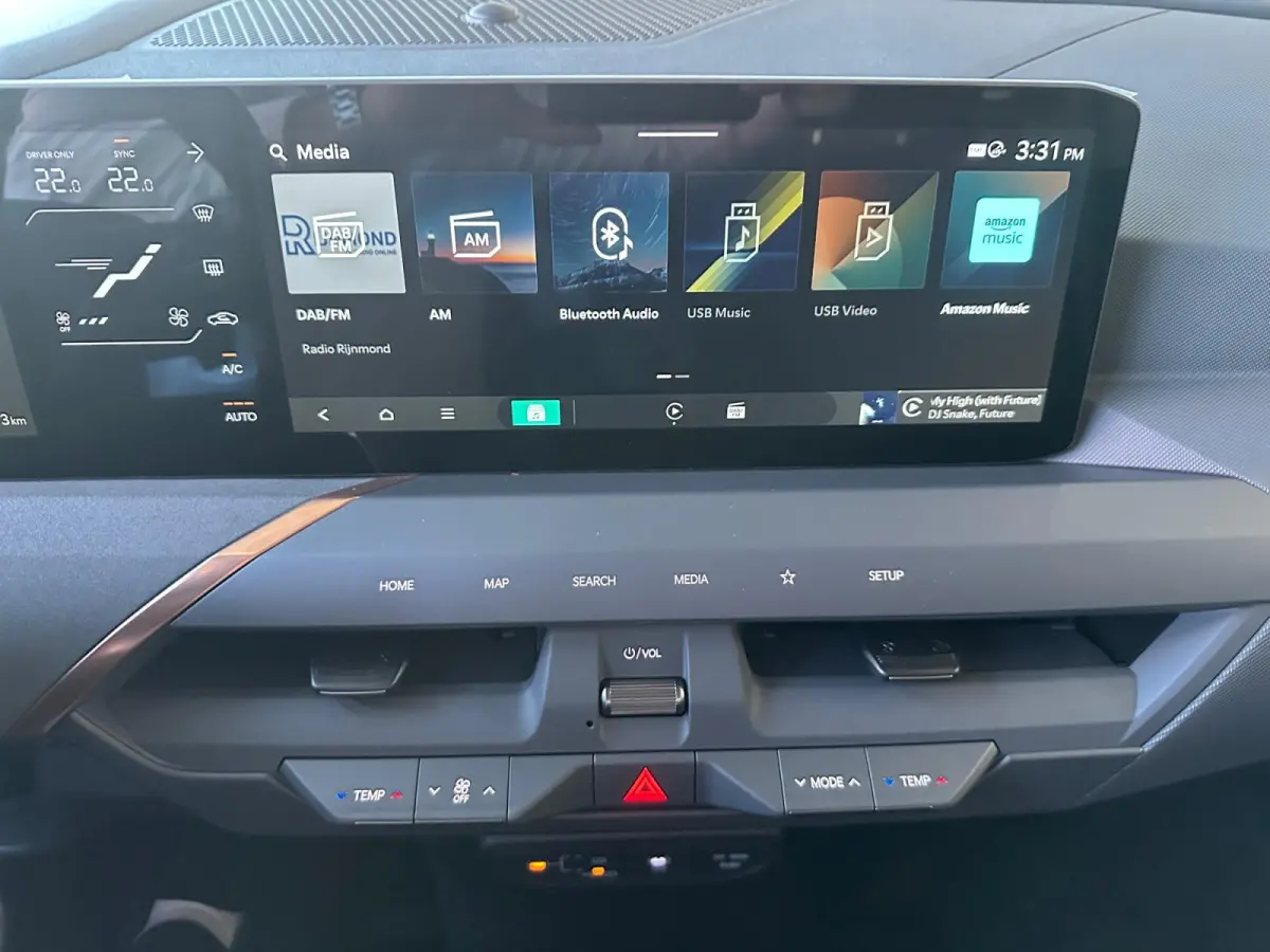 Air 81.4 kWh | NIEUW TE BESTELLEN | 3000,- INRUILKORTING | Stoel & Stuurverwarming | Rijbereik tot 530km | Wireless auto/carplay |