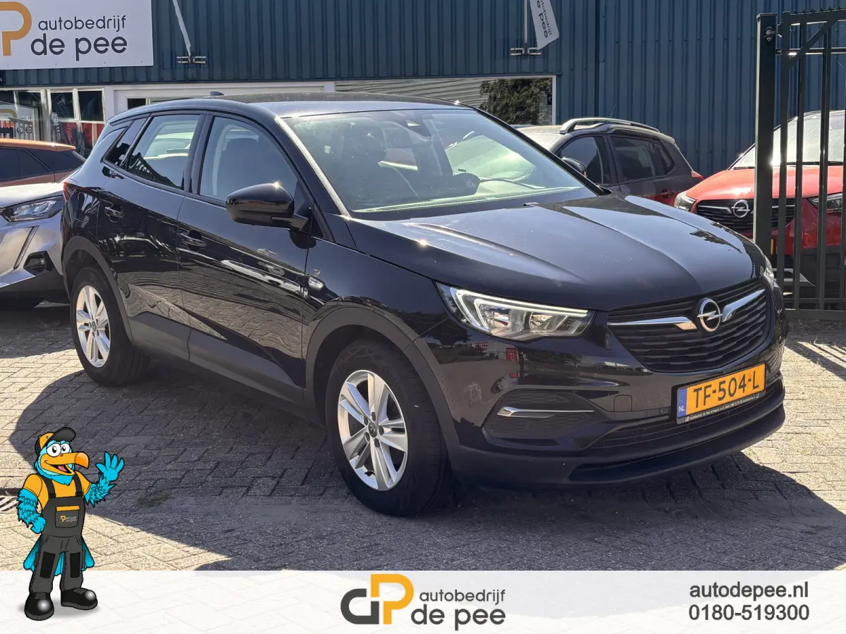 1.2 Turbo Online Edition GARANTIE/AUTOMAAT/NW.DISTRI/CARPLAY/CRUISE/CLIMA/TREKHAAK/PARK.SENS. V+A rijklaarprijs!
