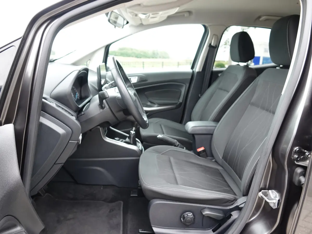 1.0 EcoBoost Trend Ultimate NAVI | LMV | CRUISE | AIRCO | PDC