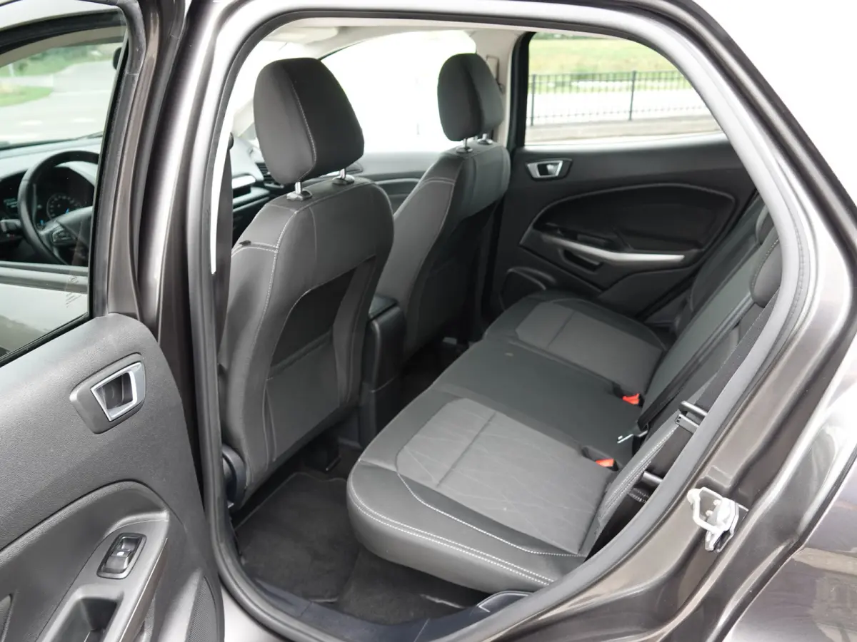 1.0 EcoBoost Trend Ultimate NAVI | LMV | CRUISE | AIRCO | PDC