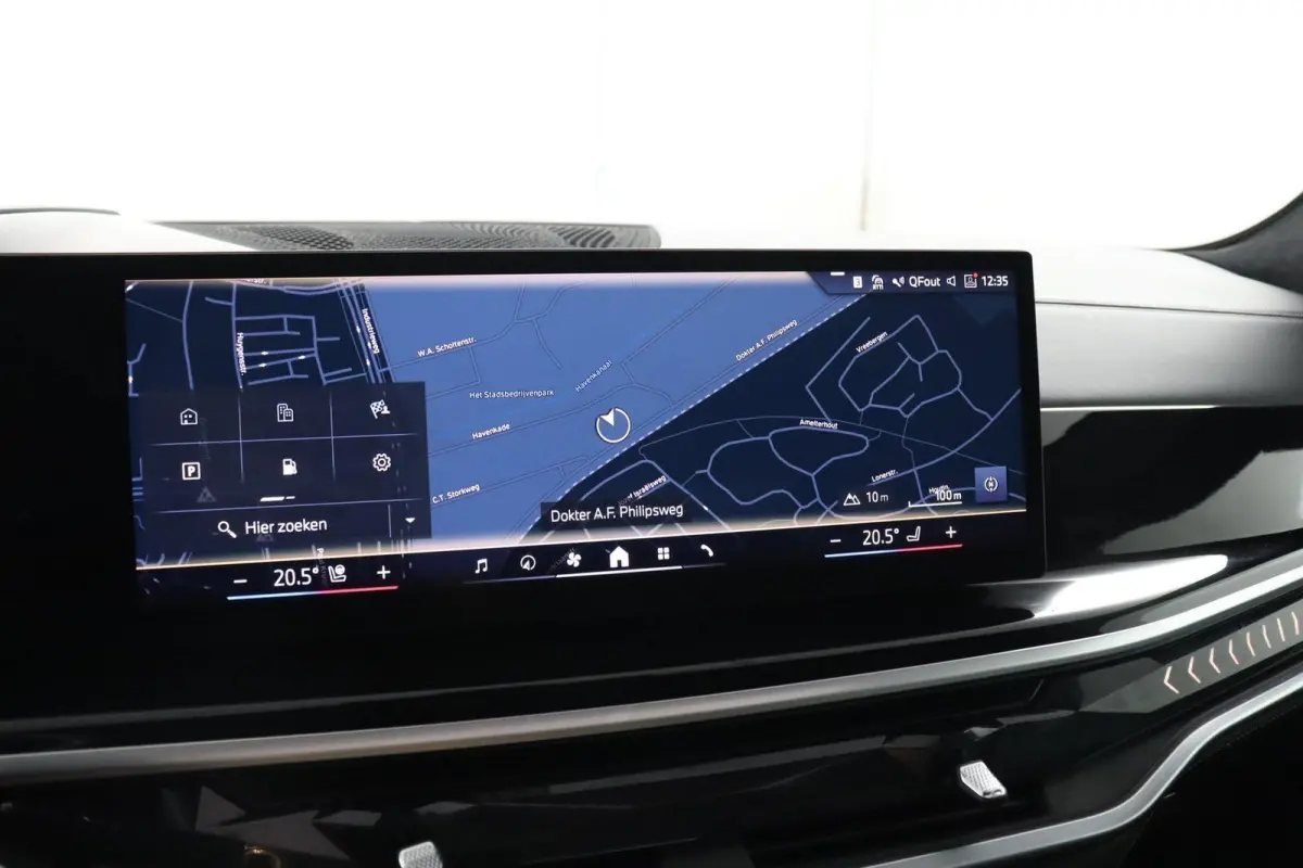 xDrive50e | SOH 100%| Sport Pakket Pro | Panoramadak | Harman Kardon | Stoelverwarming Voor & Achter | Individual Dashboard Leder  | 22'' LM