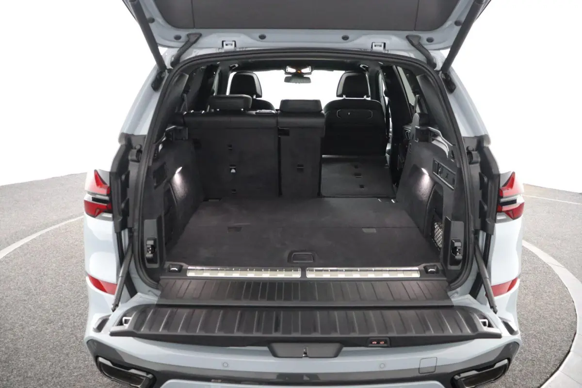 xDrive50e | SOH 100%| Sport Pakket Pro | Panoramadak | Harman Kardon | Stoelverwarming Voor & Achter | Individual Dashboard Leder  | 22'' LM