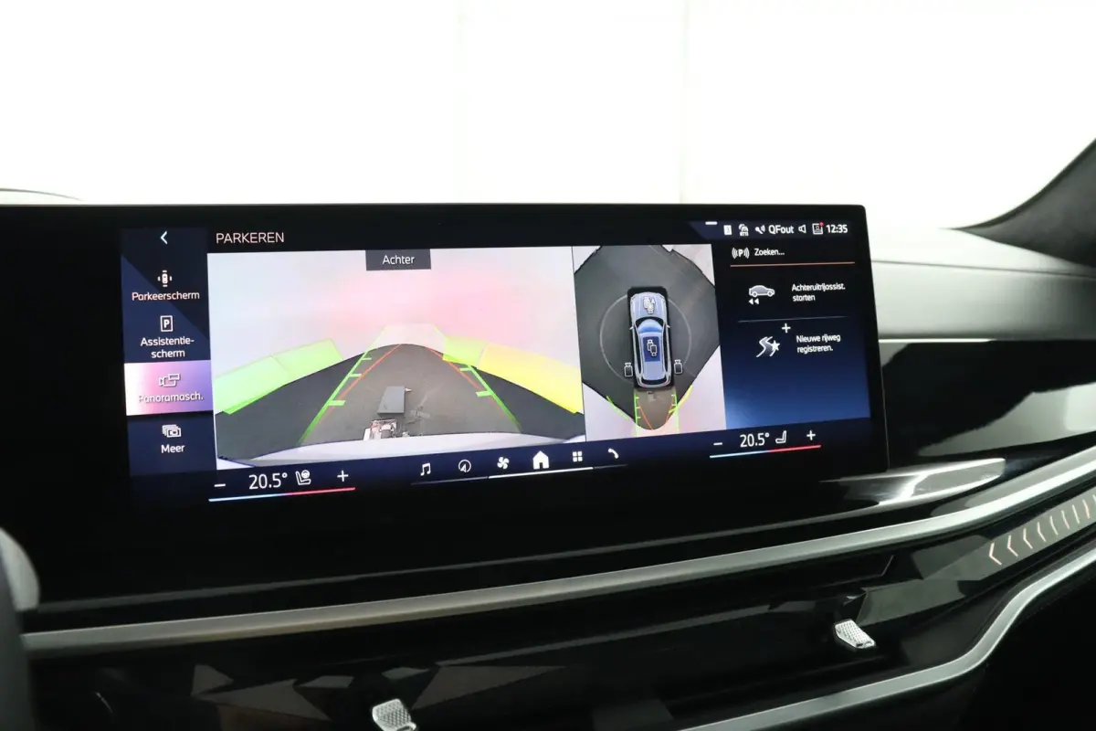 xDrive50e | SOH 100%| Sport Pakket Pro | Panoramadak | Harman Kardon | Stoelverwarming Voor & Achter | Individual Dashboard Leder  | 22'' LM