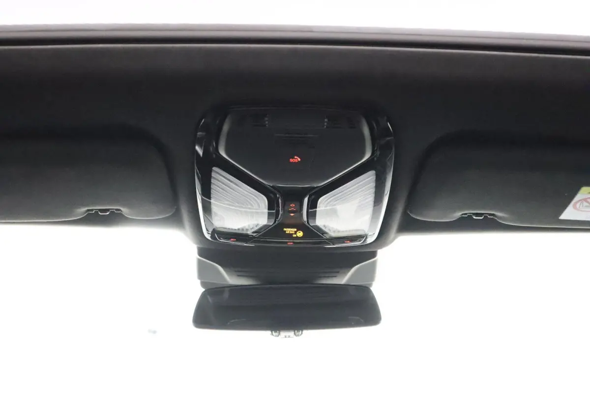 xDrive50e | SOH 100%| Sport Pakket Pro | Panoramadak | Harman Kardon | Stoelverwarming Voor & Achter | Individual Dashboard Leder  | 22'' LM