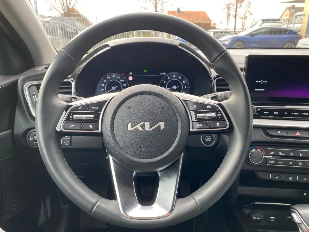 1.5T DynamicPlusLine | Automaat | Stoel + stuur verwarming | Navigatie | Climate control | Elektrische achterklep
