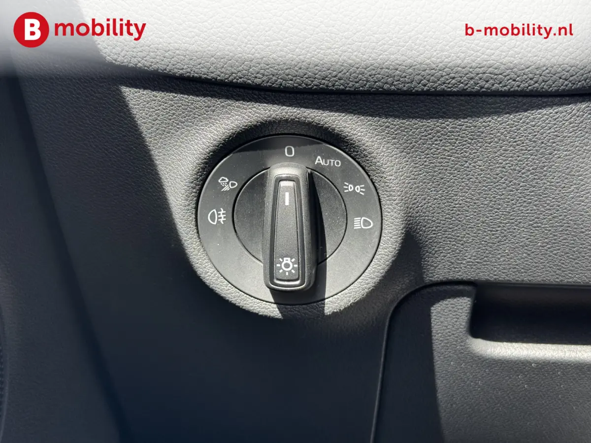1.5 TSI Sportline Business 150PK DSG Automaat Panoramadak | Achteruitrijcamera | DAB | Stoelverwarming | Sportstoelen