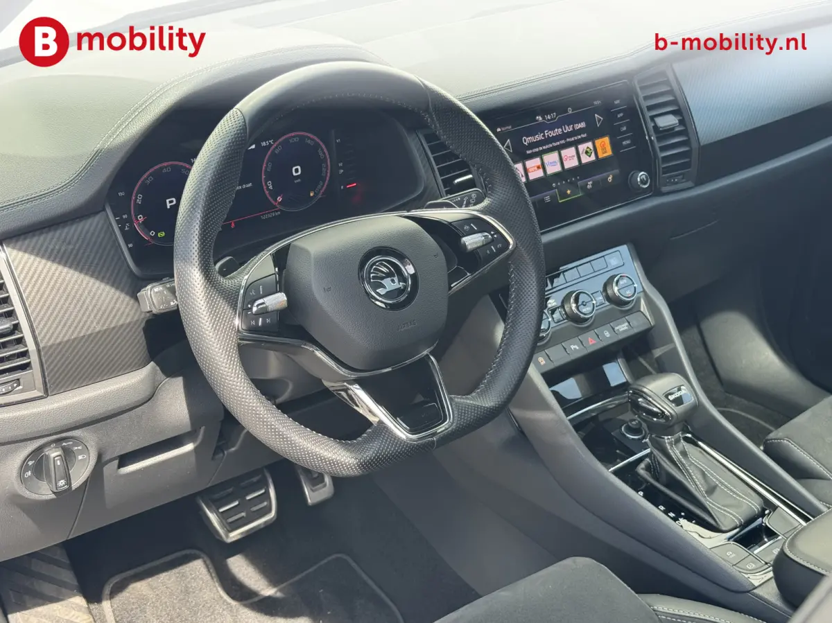 1.5 TSI Sportline Business 150PK DSG Automaat Panoramadak | Achteruitrijcamera | DAB | Stoelverwarming | Sportstoelen