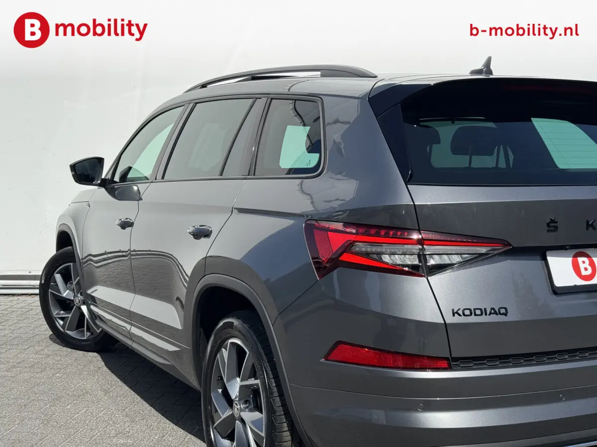 1.5 TSI Sportline Business 150PK DSG Automaat Panoramadak | Achteruitrijcamera | DAB | Stoelverwarming | Sportstoelen